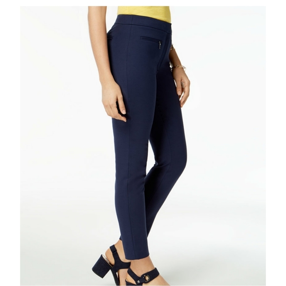 Madison Jules size 8 Blue Zip
Pocket Skinny Pants - Picture 3 of 4